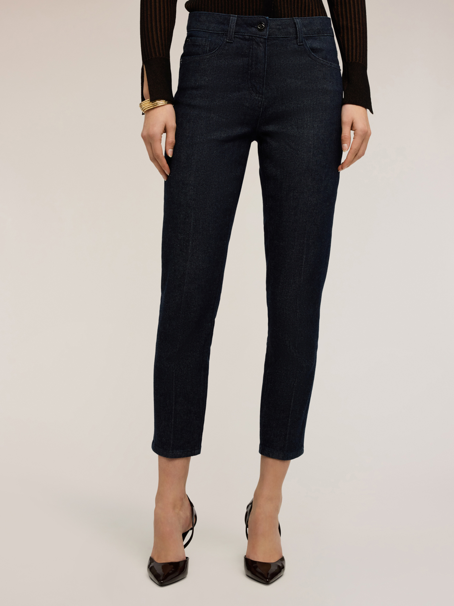 Jean regular lavage rinse, MOTIVI