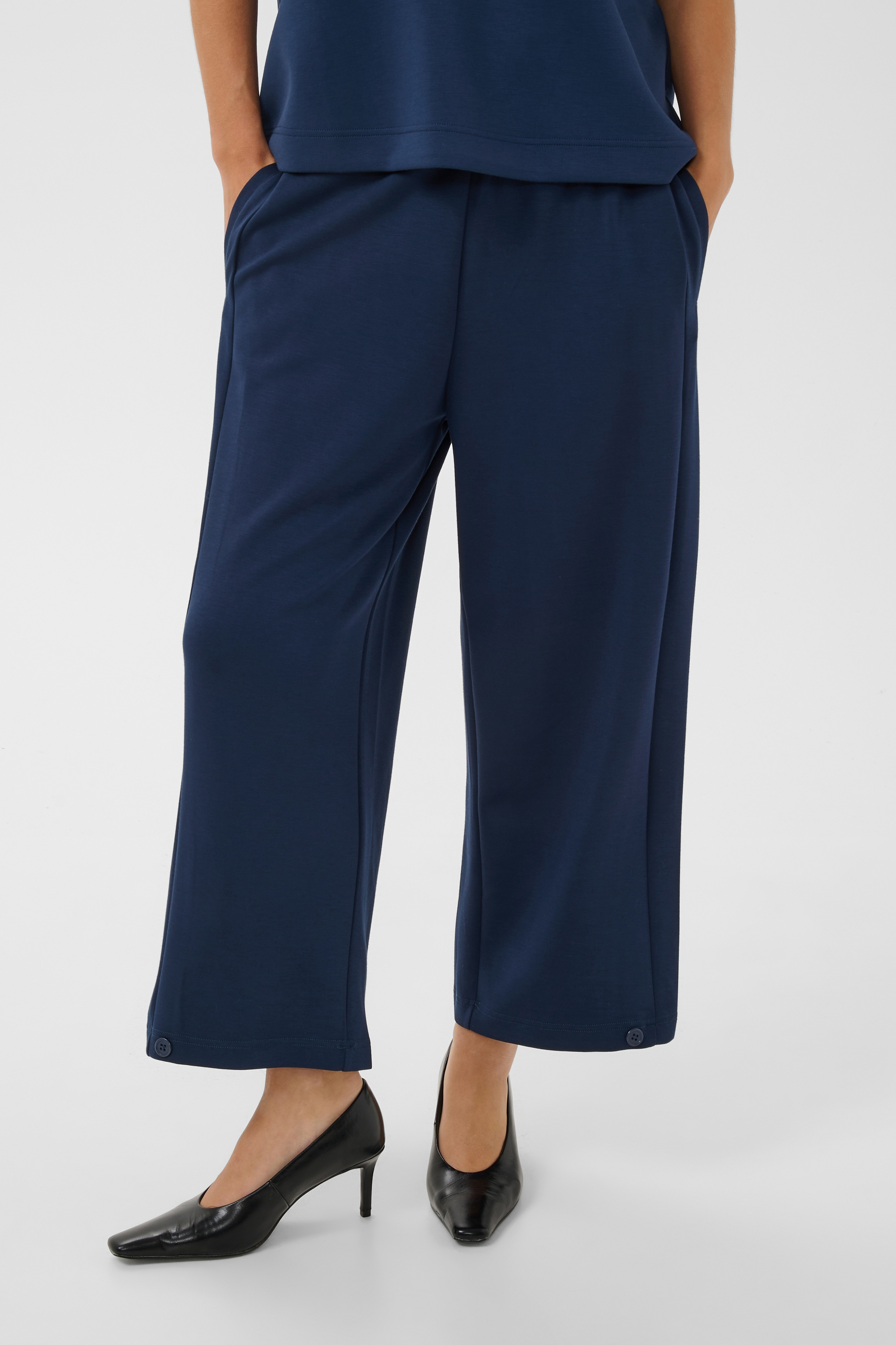Pantalon casual, CULTURE