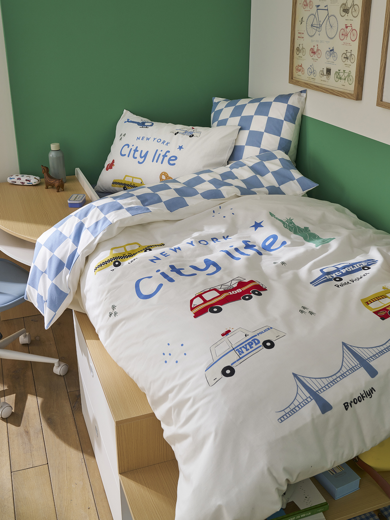 Parure housse de couette + taie d'oreiller avec coton recyclé VARSITY, VERTBAUDET