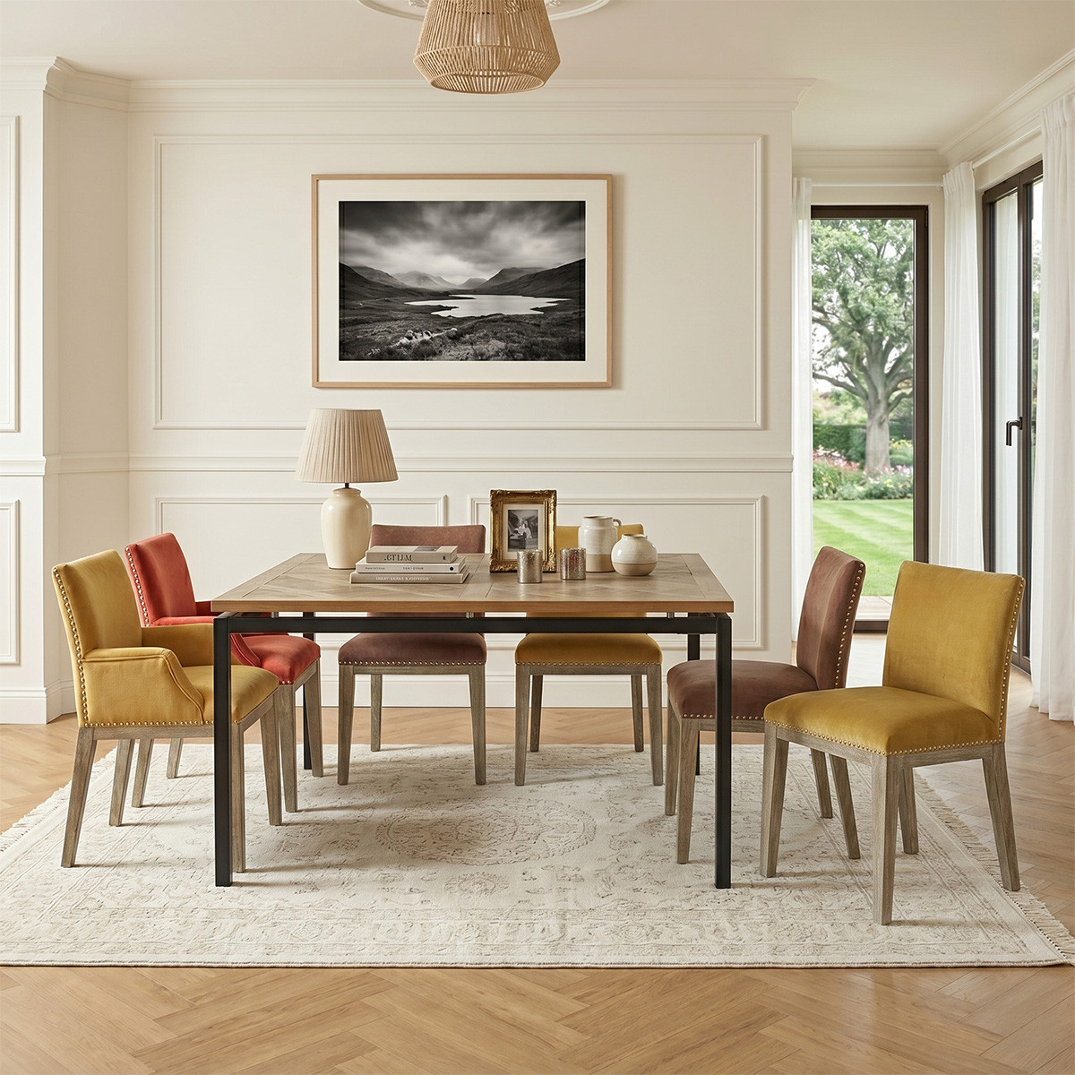 Table carrée en chêne et métal, 8 couverts ZAZIE, ROBIN DES BOIS