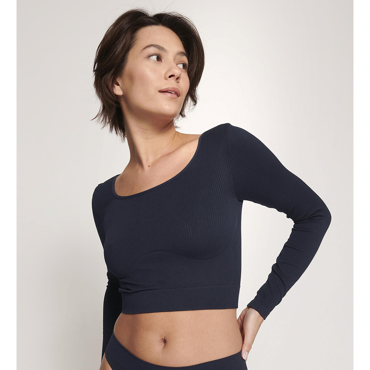 Image of Ever Aloe-Infused Crop Top with Long Sleeves