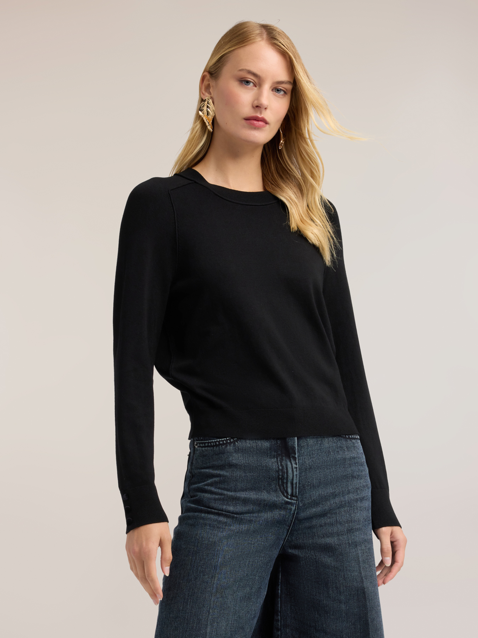Pull en maille unie avec finitions ton sur ton, MOTIVI
