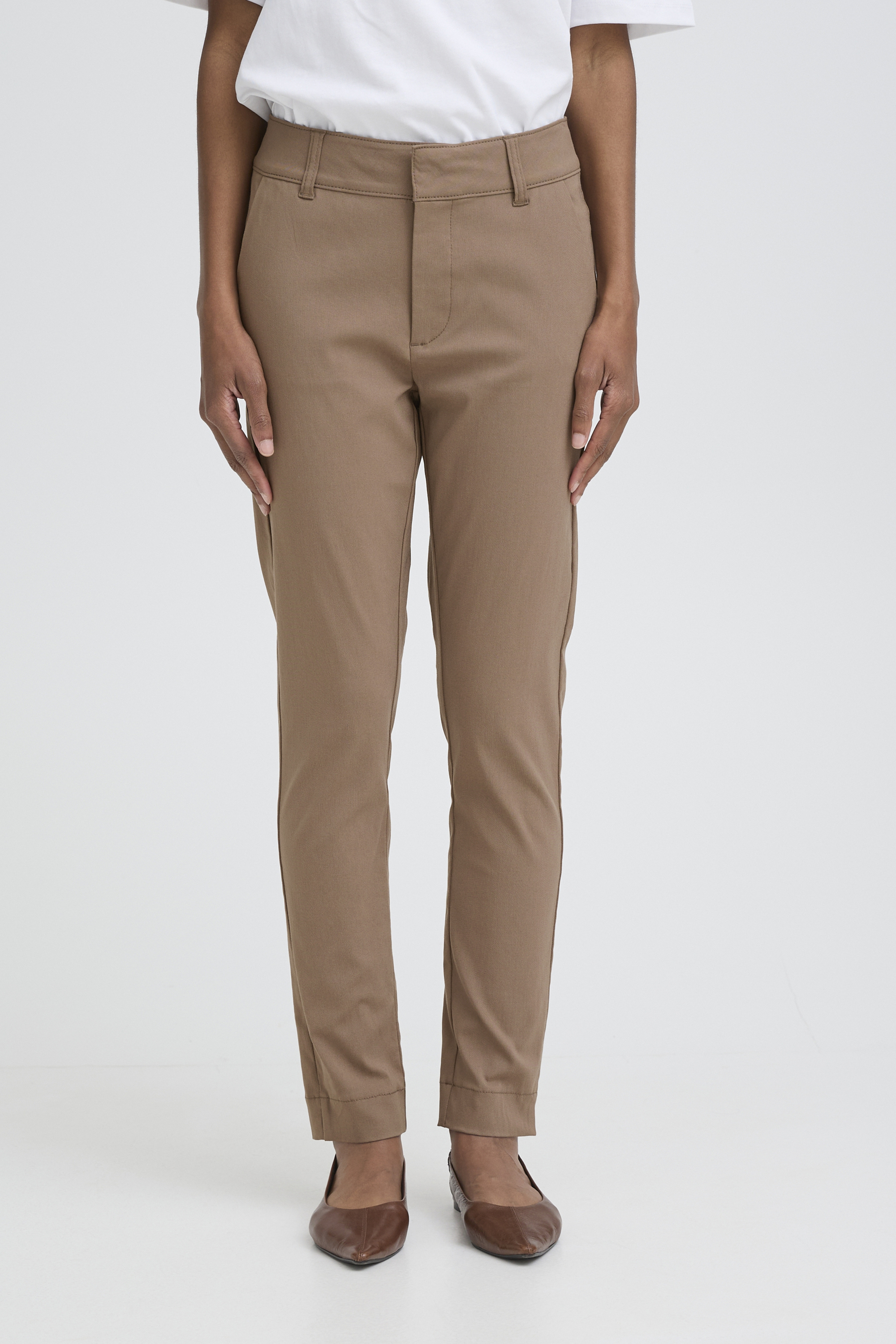 Pantalon décontracté, B.YOUNG
