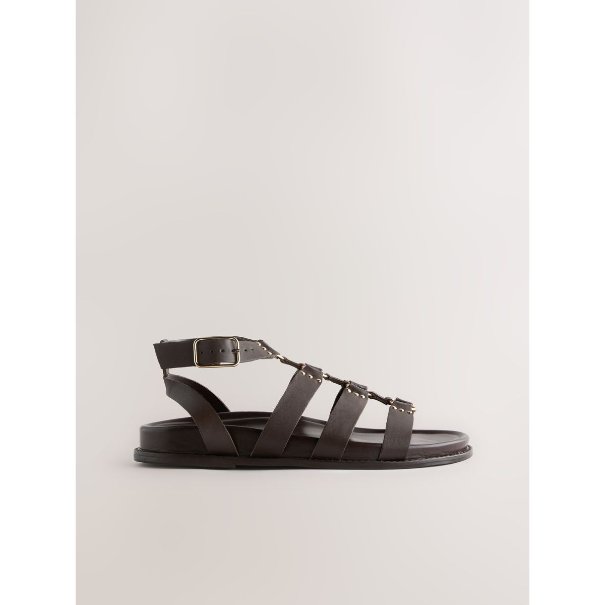 Spartiates à assise moulée et finition métal, NEXT
