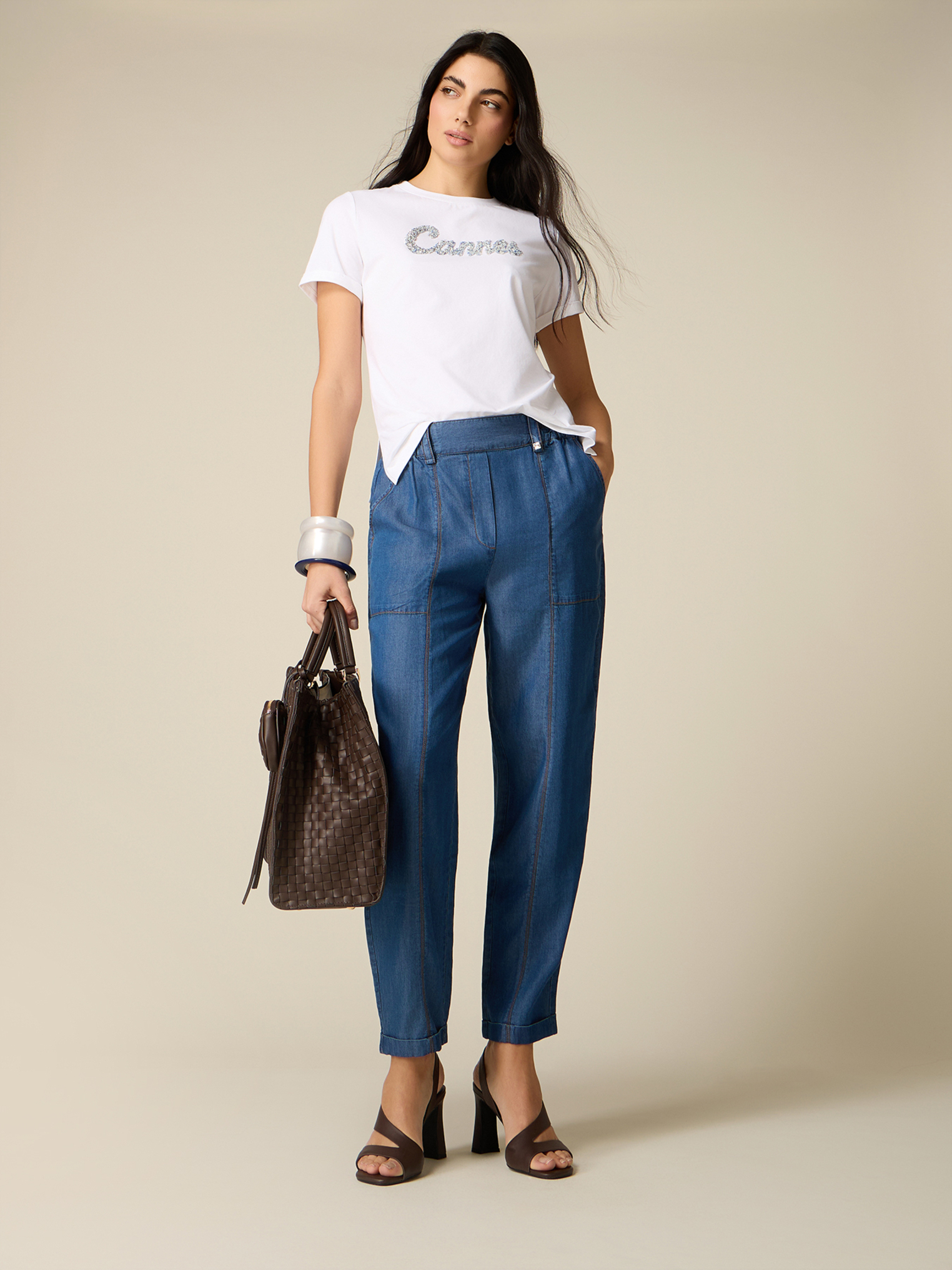 Joggers, OLTRE