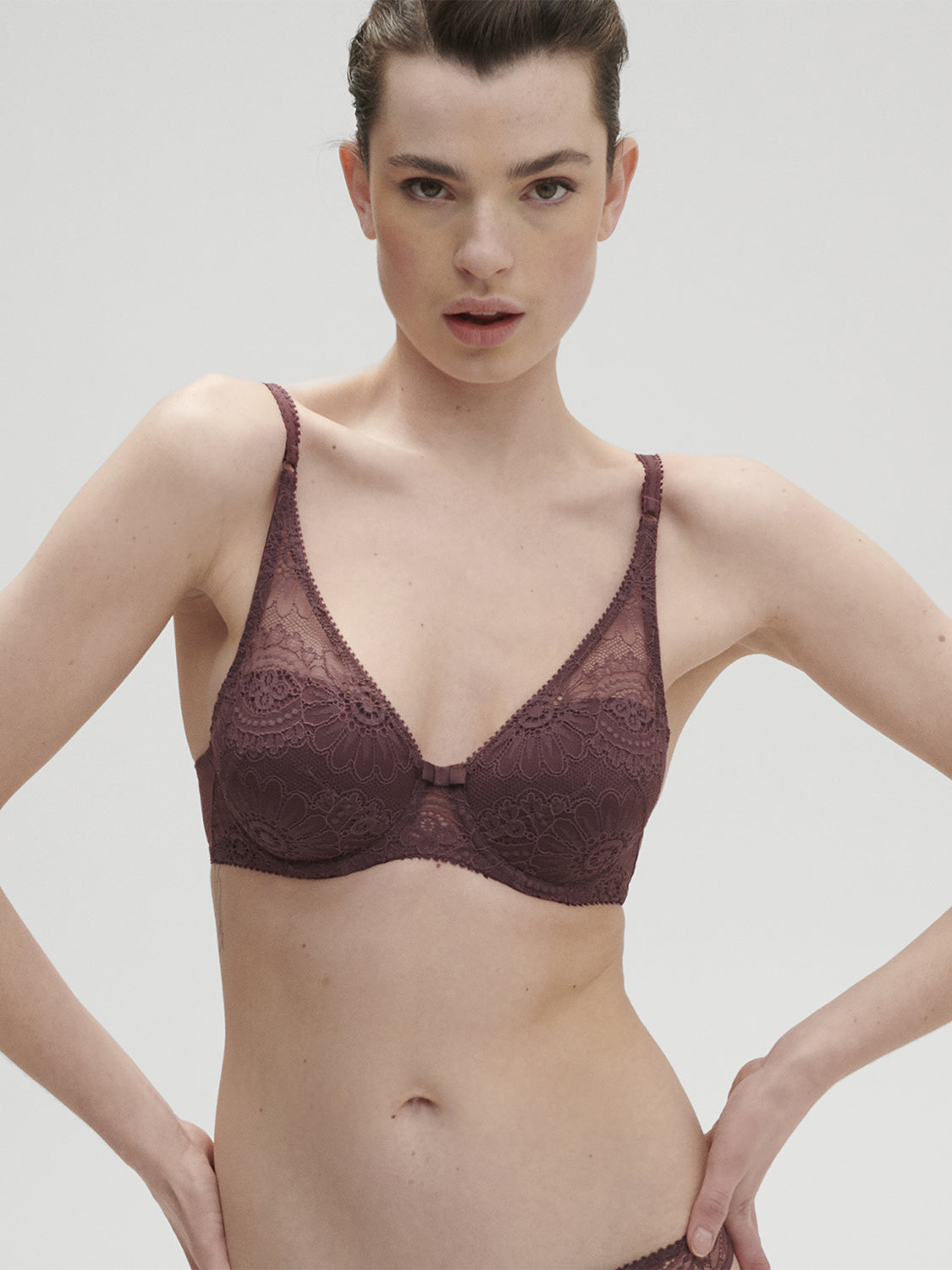 Soutien-gorge décolleté carré en spacer 3D, EMBLÈME, SIMONE PERELE