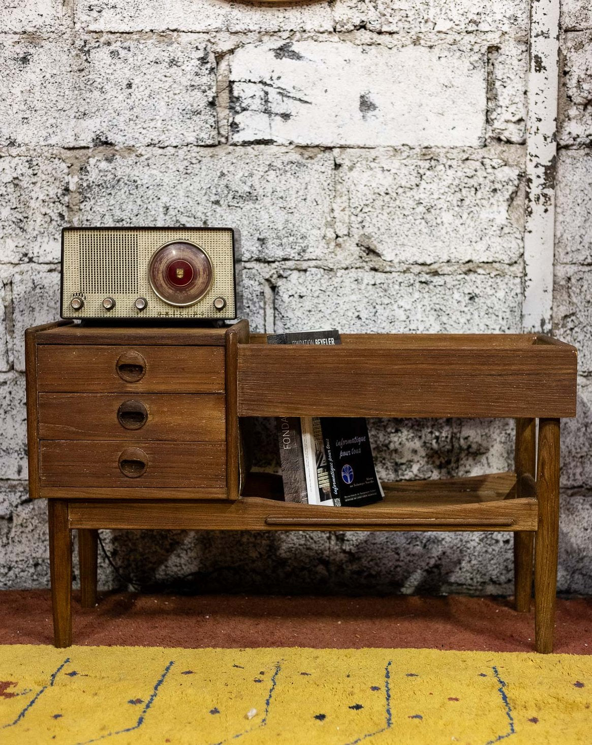 Commode au style original Garance N°785 - Bon état, DEBONGOUT