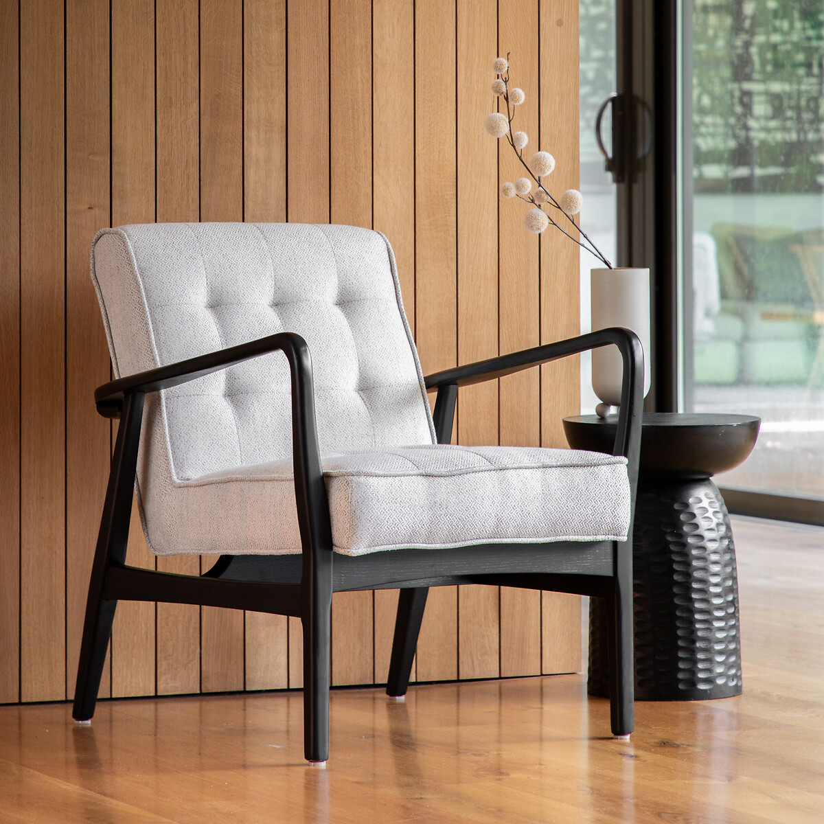 Bloomfield Linen Armchair with Solid Oak Frame, ÉDITÉ