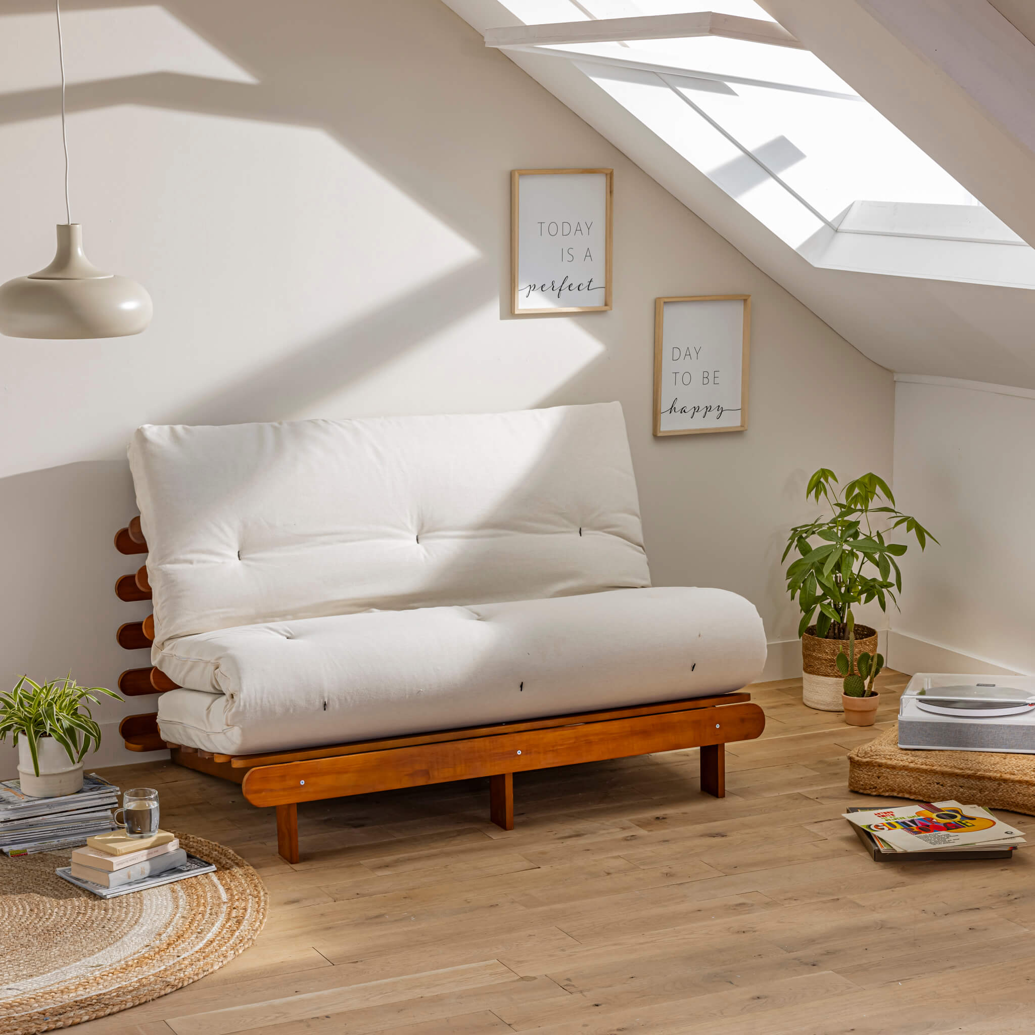 Ensemble matelas futon en coton et structure en bois massif noisette, TERRE DE NUIT