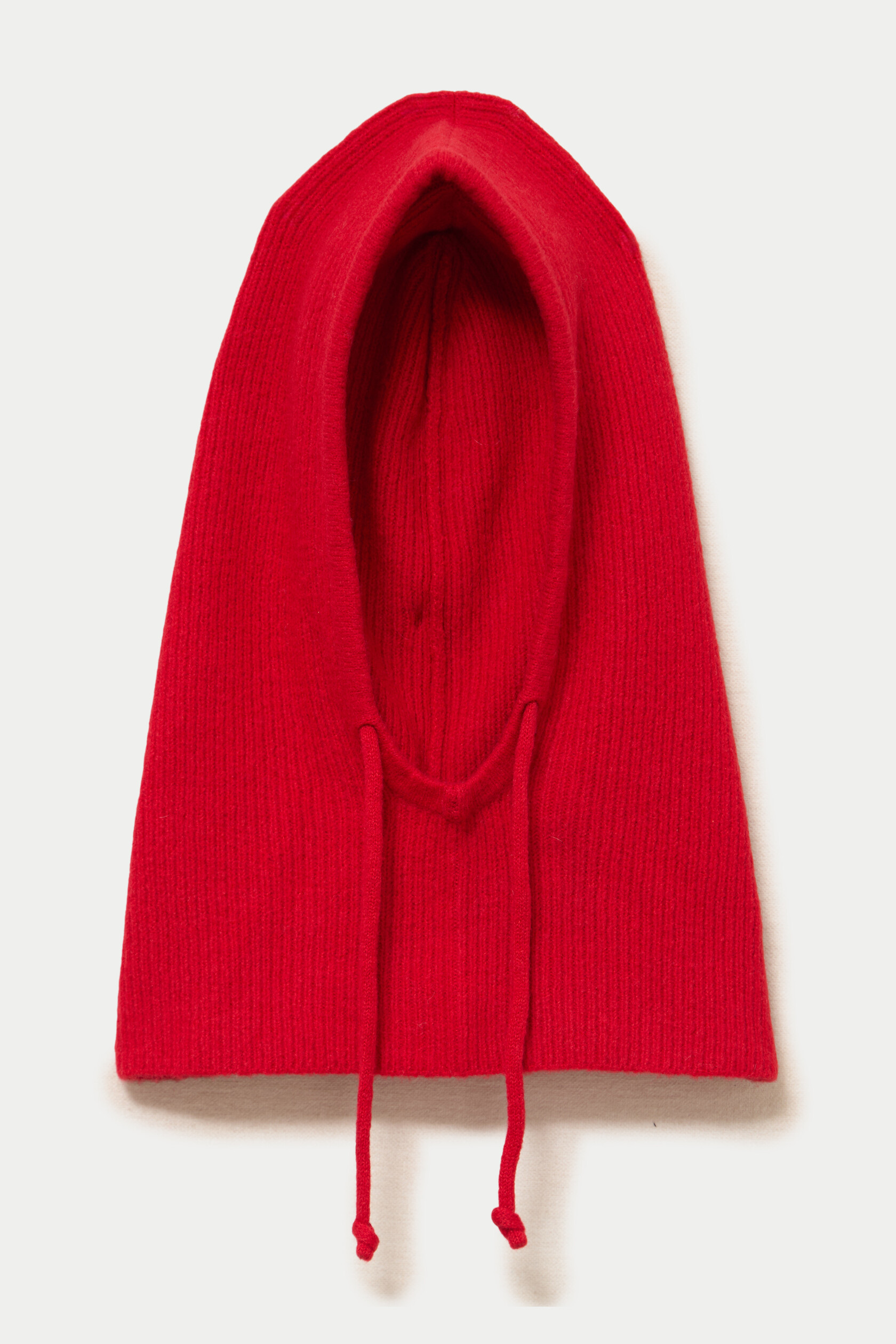 Cagoule, CACHE CACHE