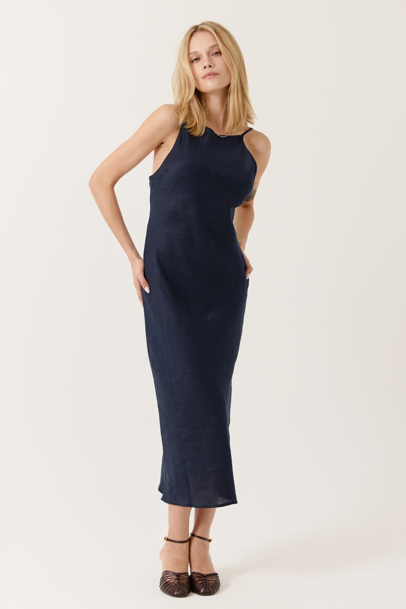 Robe longue à fines bretelles à dos dégagé Liora, ARTLOVE