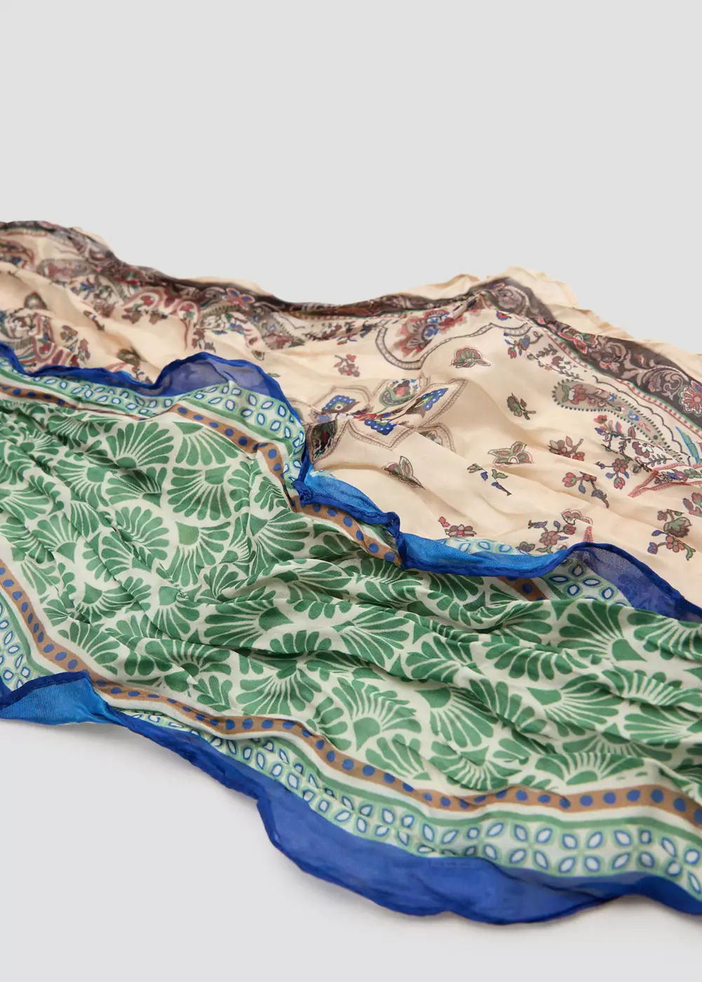 Lot 2 foulards imprimés, MANGO