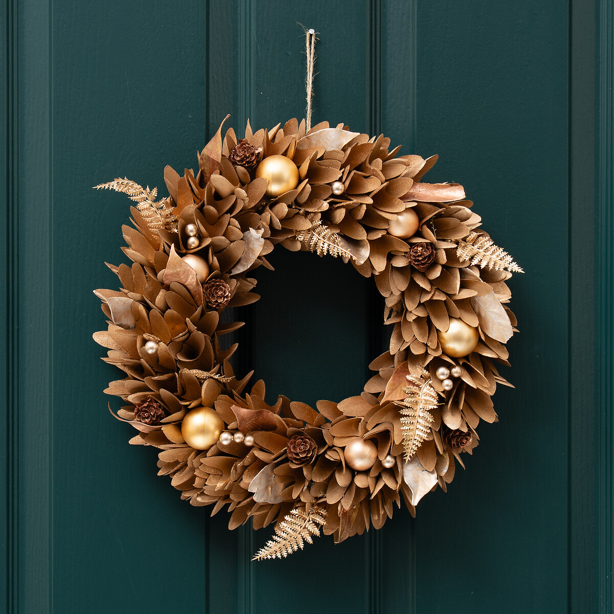 38cm Gold and Brown Wood Shave Wreath, SO'HOME