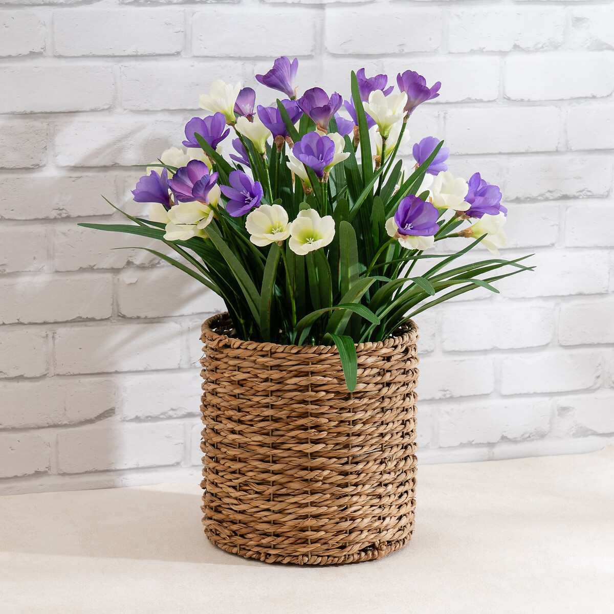 58cm Artificial Crocus in Seagrass Basket, SO'HOME