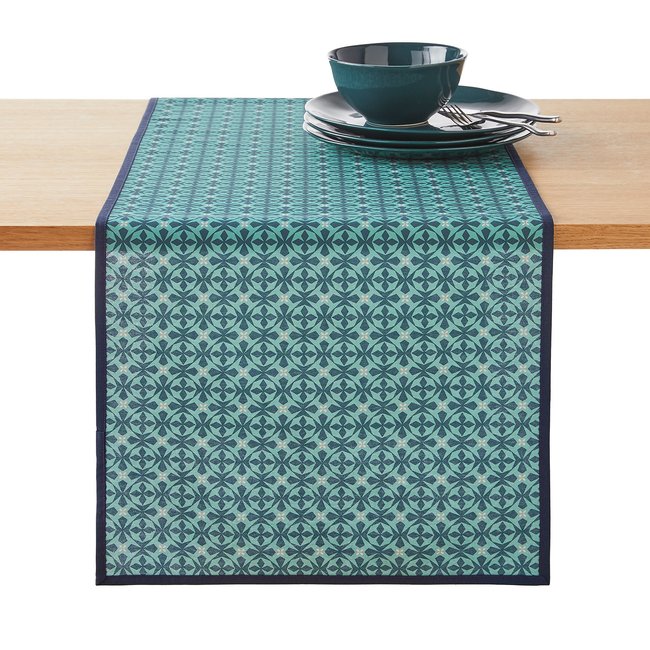 Azila Geometric Anti-Stain Cotton Table Runner, lagoon/duck, SO'HOME