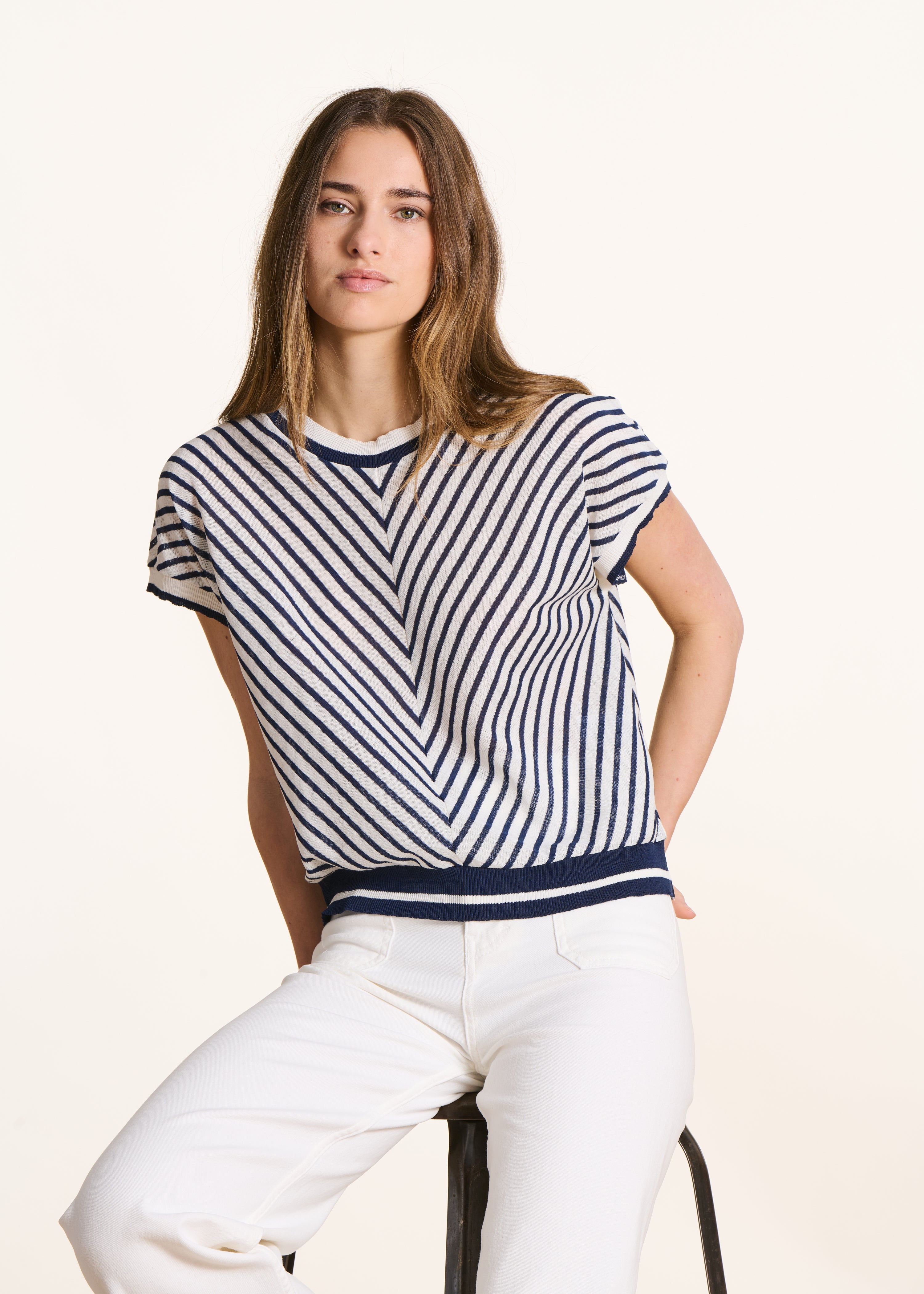 Pull court rayé en maille fine manches courtes, LA FEE MARABOUTEE