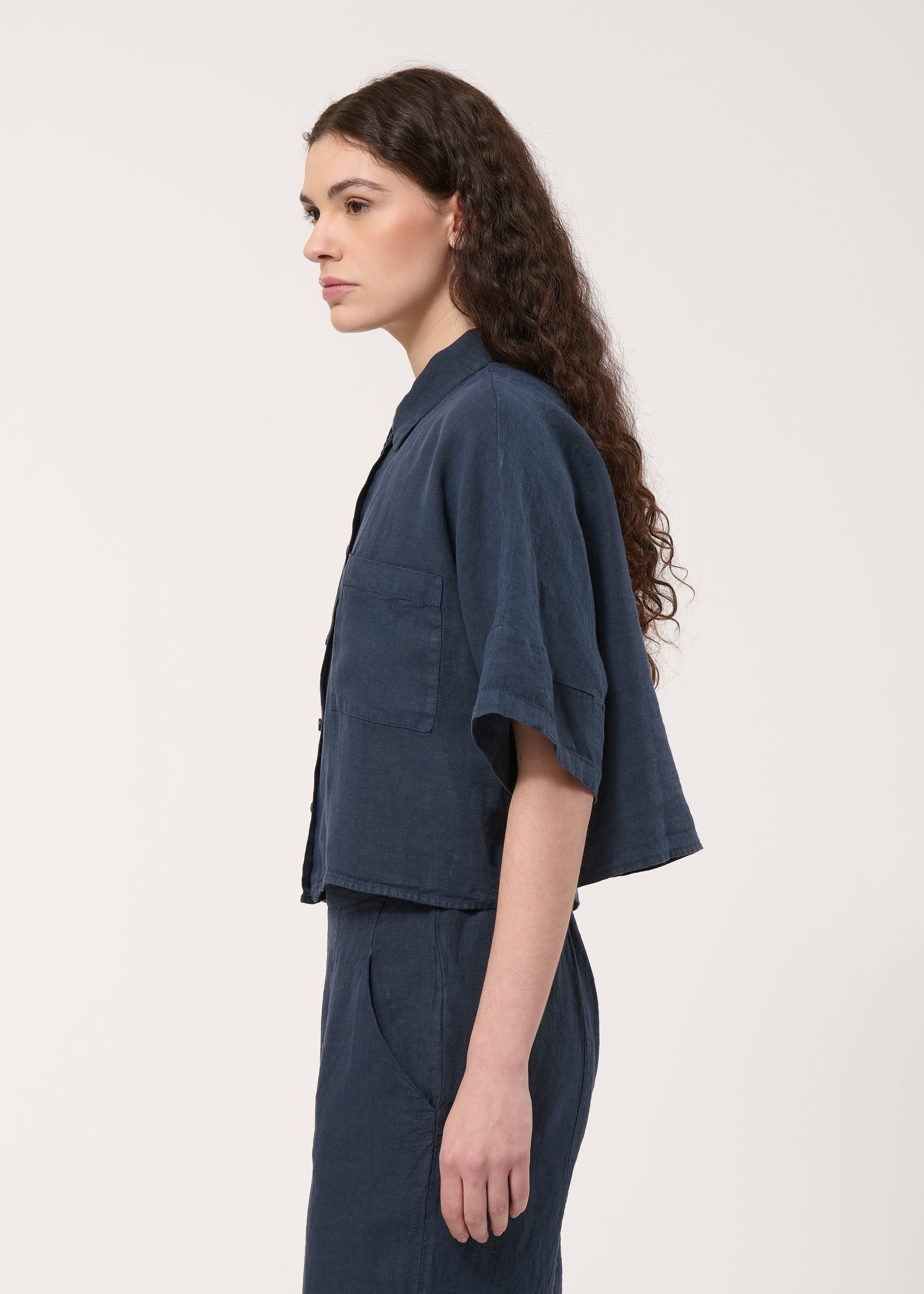 Chemise en lin, HUMILITY