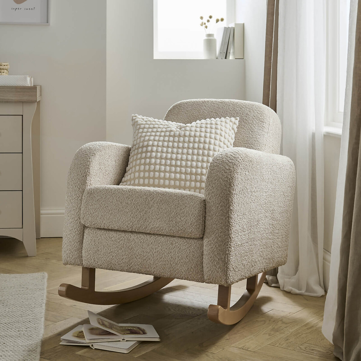 Etta Boucle Nursing Chair, CUDDLECO