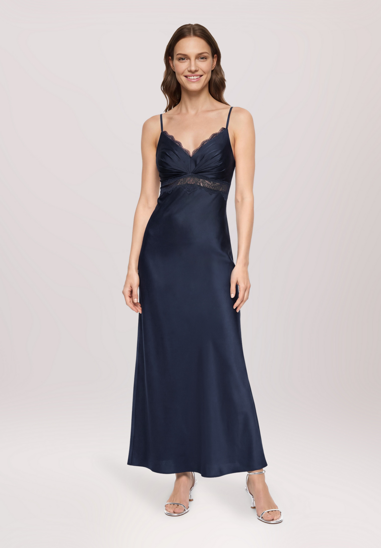 Robe de soirée de coupe slim, VERA MONT