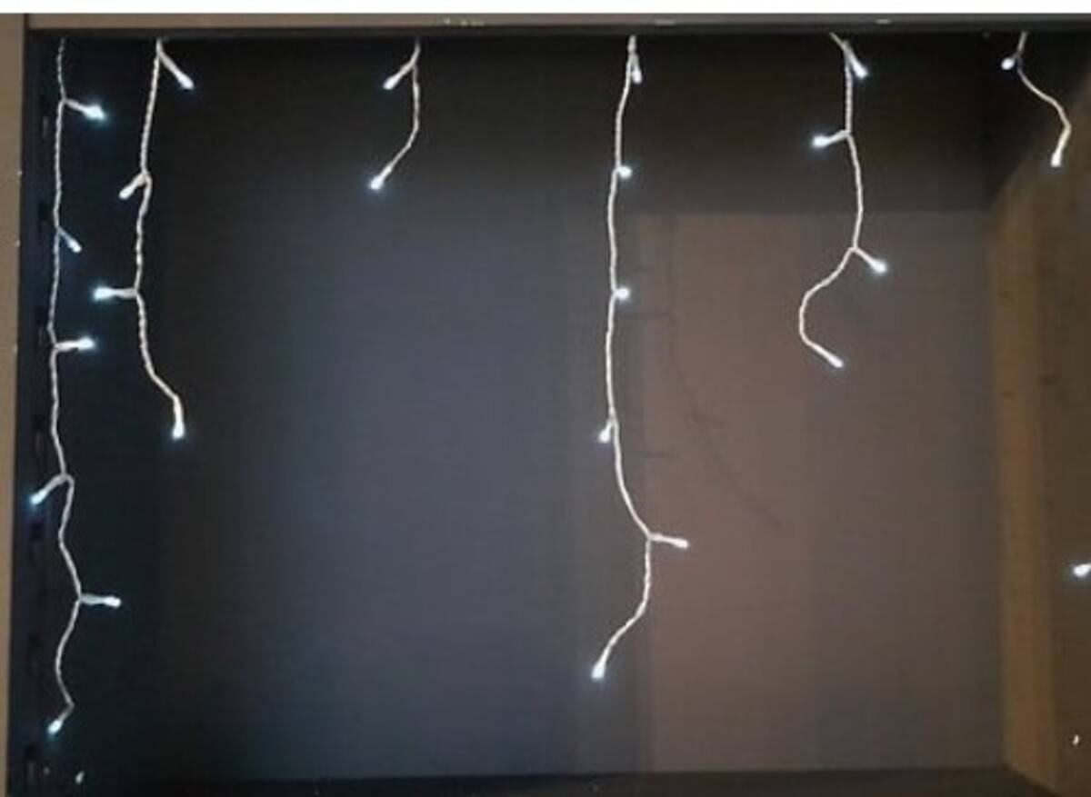 Rideau lumineux stalactite d'extérieur 11,85 m 360 LED blanc froid 13 fonctions sur secteur, FEERIC LIGHTS & CHRISTMAS
