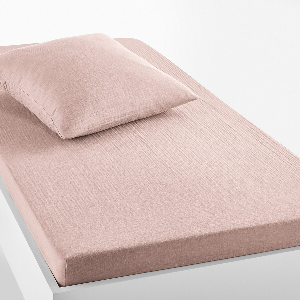 Простыня Натяжная однотонная из хлопчатобумажной газовой ткани Snow 90 x 190 см розовый