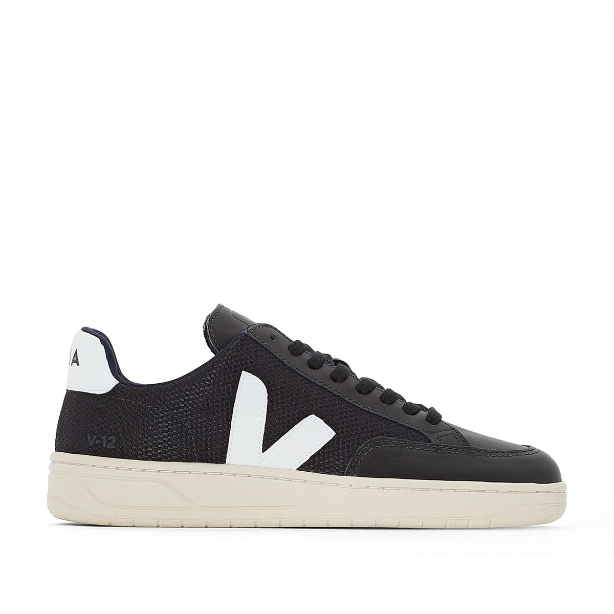 Baskets V-12
