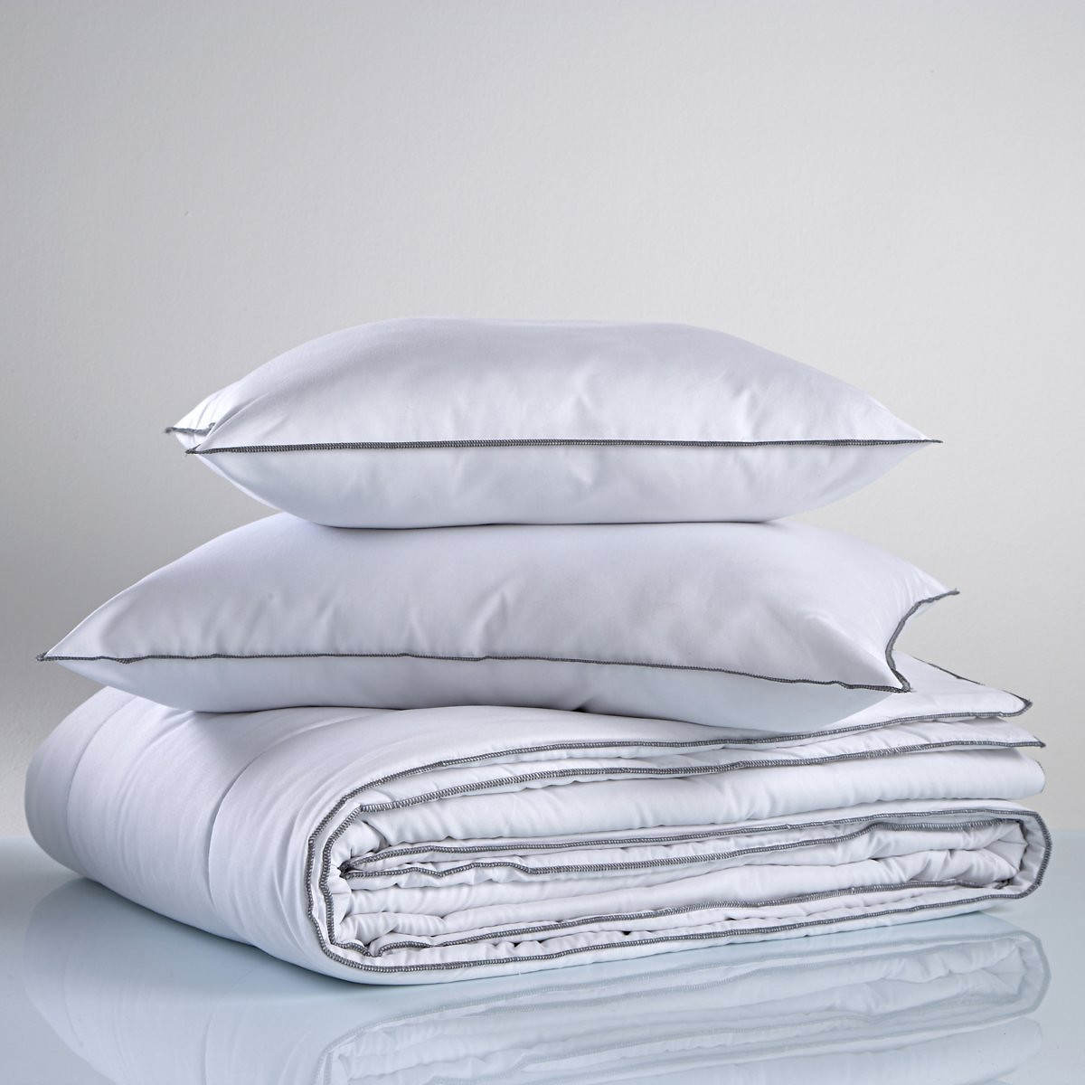 Одеяло Синтетическое 300 гм2 100 полиэстер 200 x 200 см белый