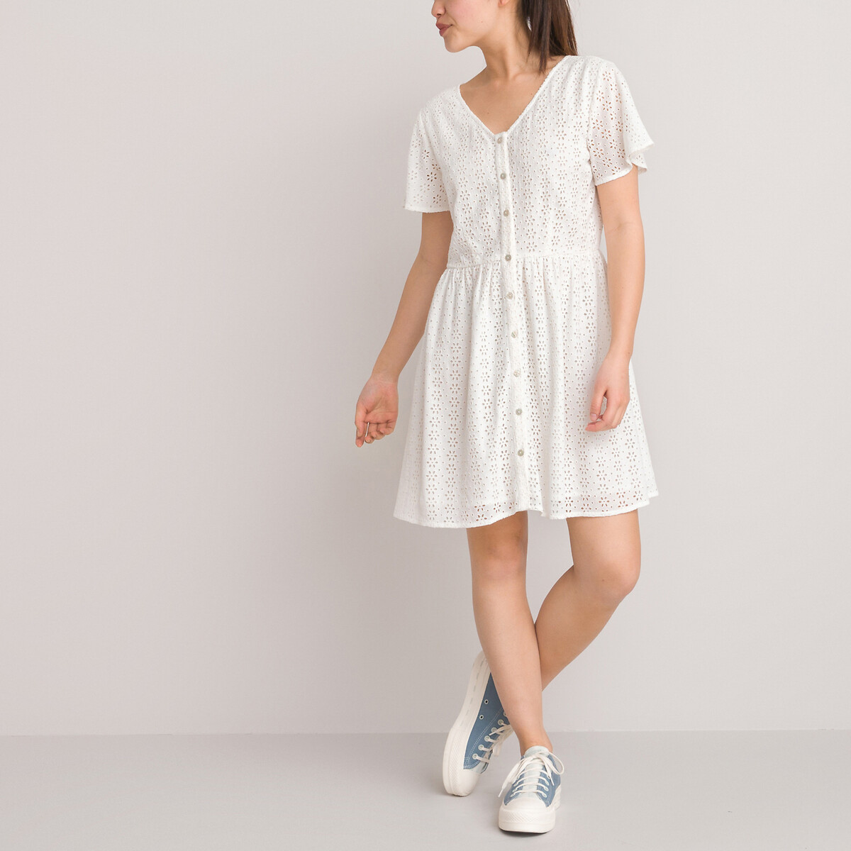 Платье LA REDOUTE COLLECTIONS С английской вышивкой 10-18 лет 10 лет - 138 см белый, размер 10 лет - 138 см