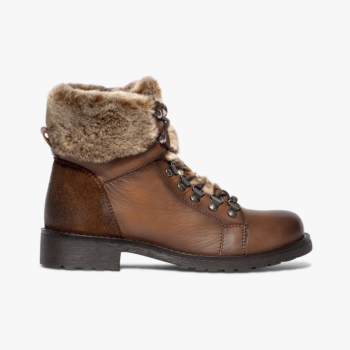 bottines femme plates a lacets