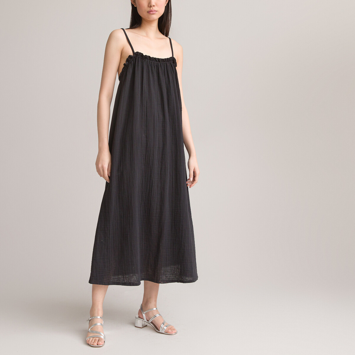 Платье на тонких бретелях 36 (FR) - 42 (RUS) черный пижама на тонких бретелях из вискозы 36 fr 42 rus разноцветный
