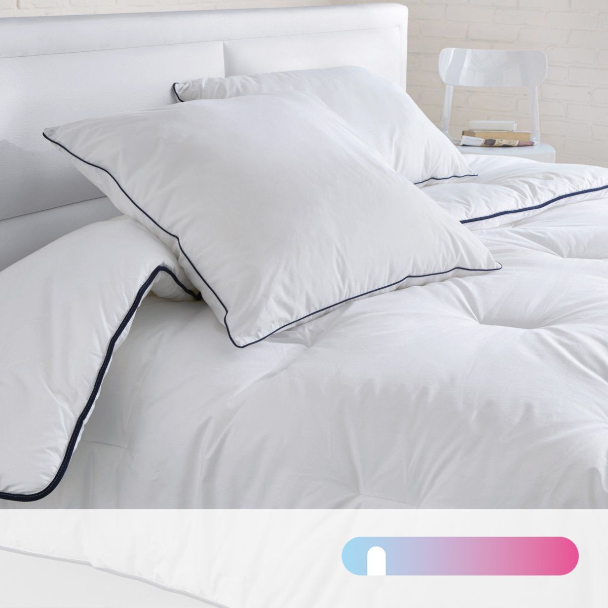 Couette polyester 200g/m2, traitée anti acariens
