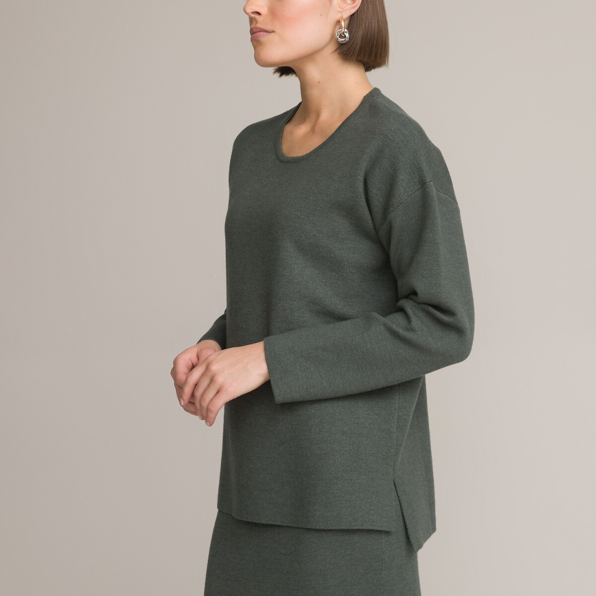 Пуловер с круглым вырезом из тонкого трикотажа 38/40 (FR) - 44/46 (RUS) серый