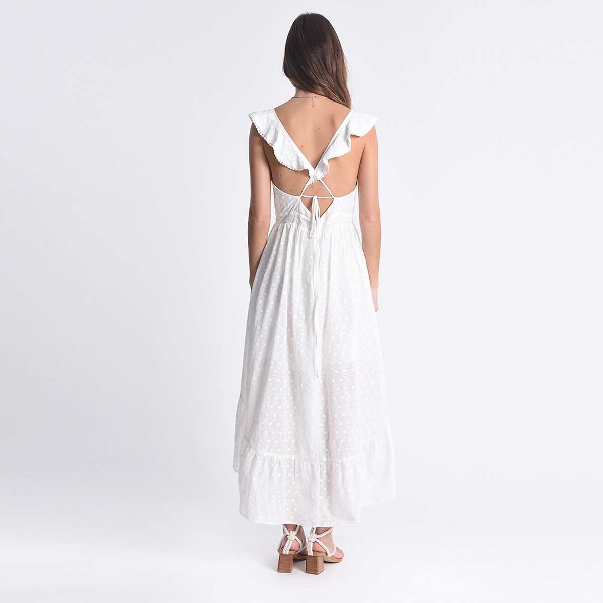 Платье MOLLY BRACKEN Асимметричное с вышивкой гладью шнуровка на спинке M белый, размер M - фото 2
