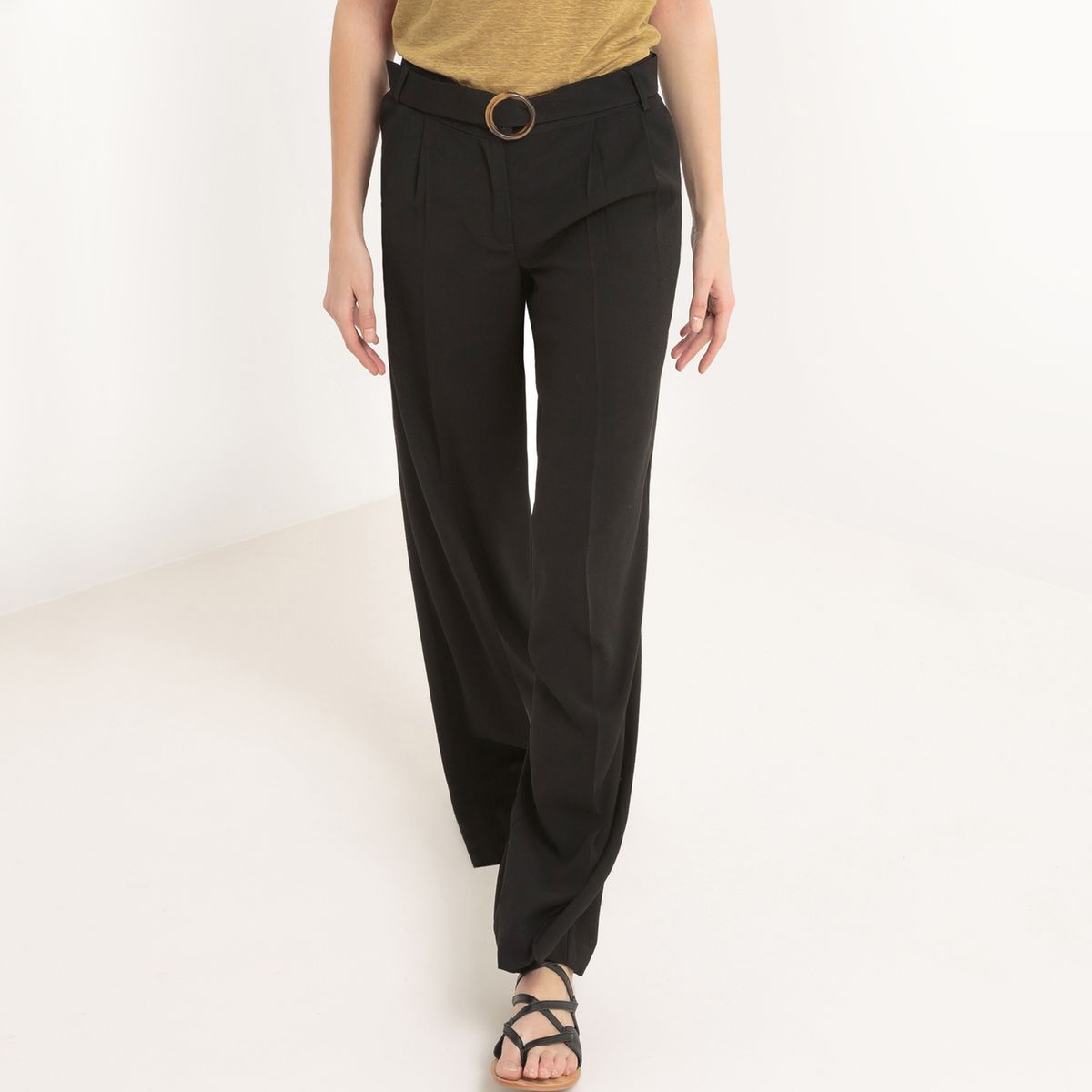 Pantalon fluide ceinturé, coupe large