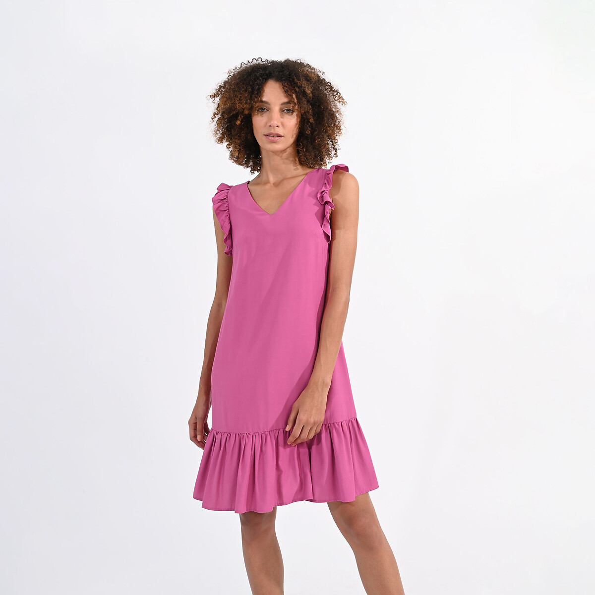 Платье короткое с воланами M розовый платье laredoute платье короткое на бретелях с воланами m белый