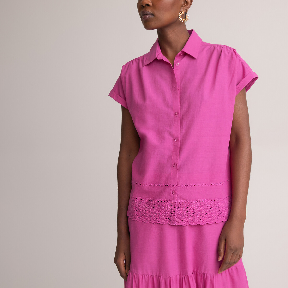 Блузка с английской вышивкой и короткими рукавами 50 (FR) - 56 (RUS) розовый