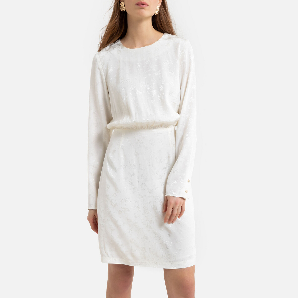 Прямое платье из атласной ткани с длинными рукавами 46 белый