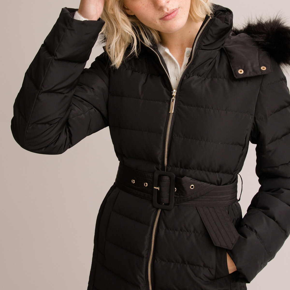 Куртка Стеганая длинная с капюшоном с искусственным мехом 42 (FR) - 48 (RUS) черный LaRedoute, размер 42 (FR) - 48 (RUS)