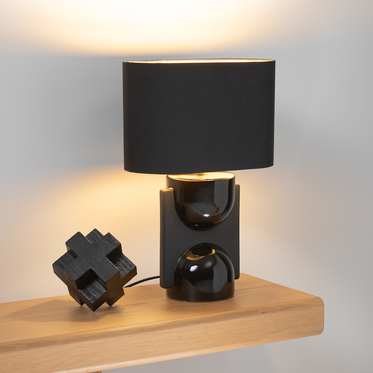Лампа настольная из керамики Hoanga единый размер черный настольная лампа poppy единый размер черный