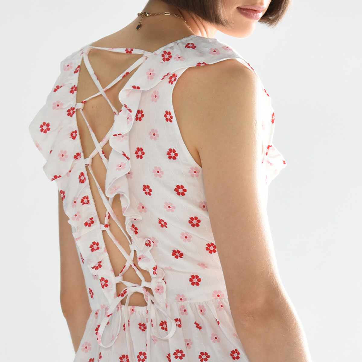 Платье MOLLY BRACKEN Короткое с рукавами с воланами шнуровка на спинке XS белый, размер XS - фото 4