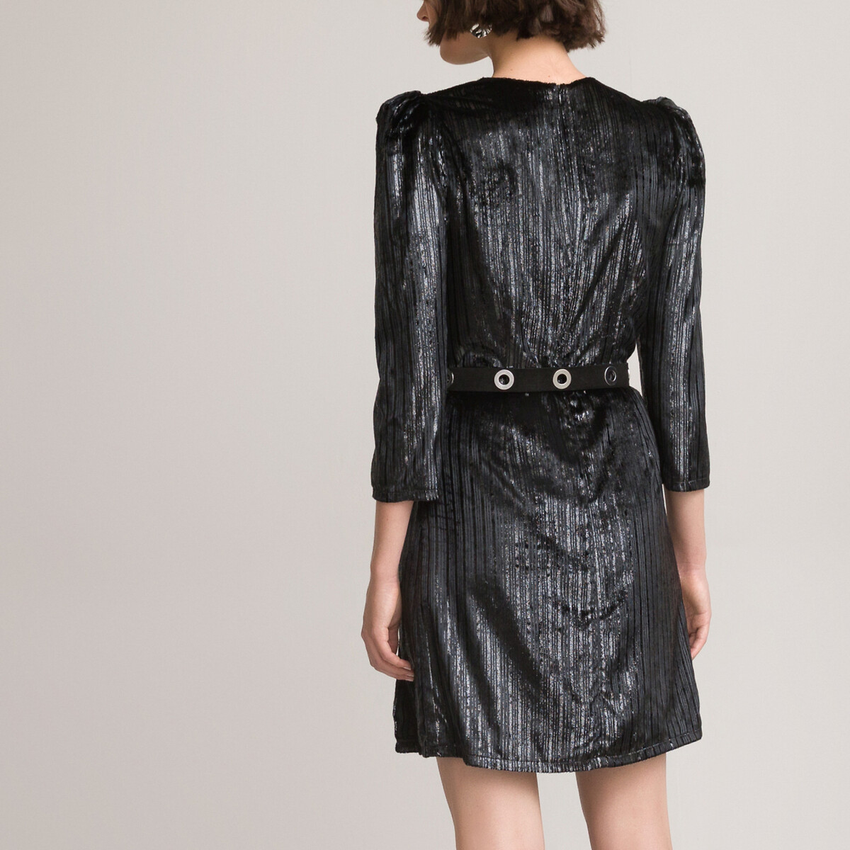 Платье LA REDOUTE COLLECTIONS Из гладкого блестящего бархата с запахом 50 черный, размер 50 - фото 4