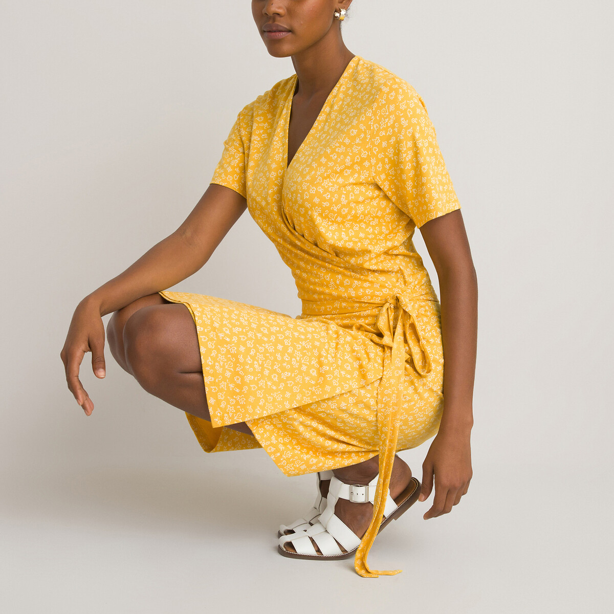 Платье LA REDOUTE COLLECTIONS С запахом и цветочным принтом сделано в Европе L желтый, размер L - фото 2