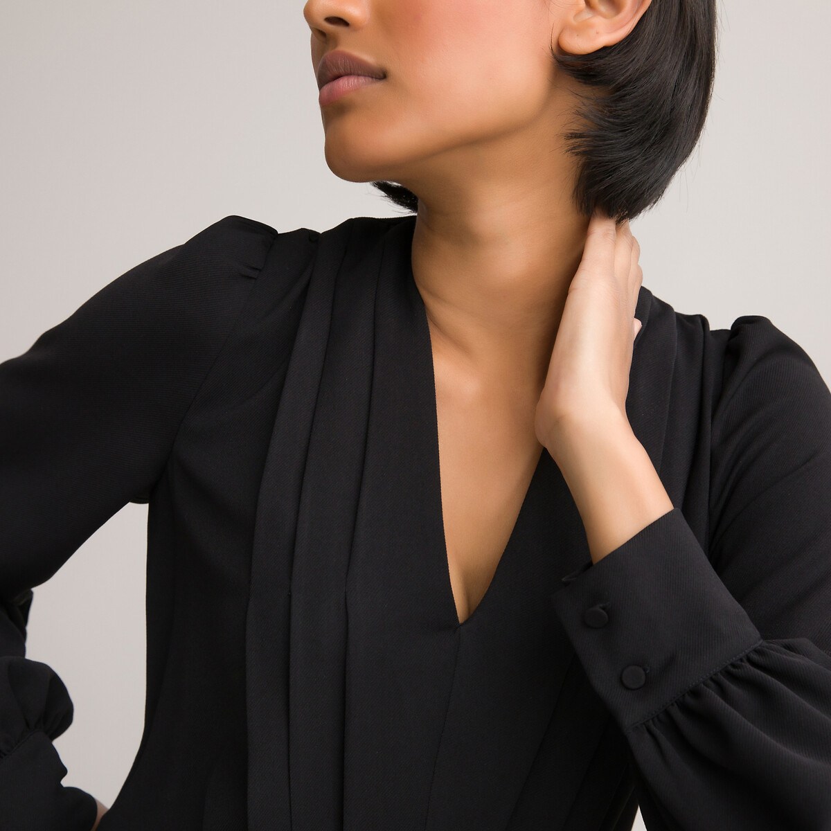 Платье LaRedoute С плиссировкой и V-образным вырезом длинные рукава с напуском 44 черный, размер 44 - фото 3