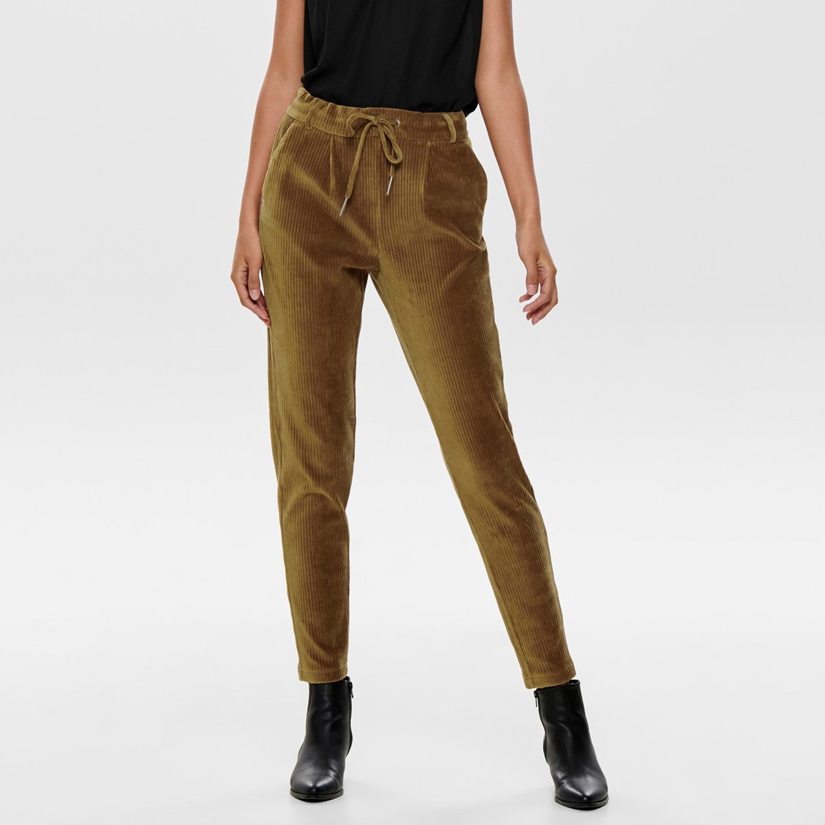 

Брюки LaRedoute, Каштановый, Slim из велюра M каштановый
