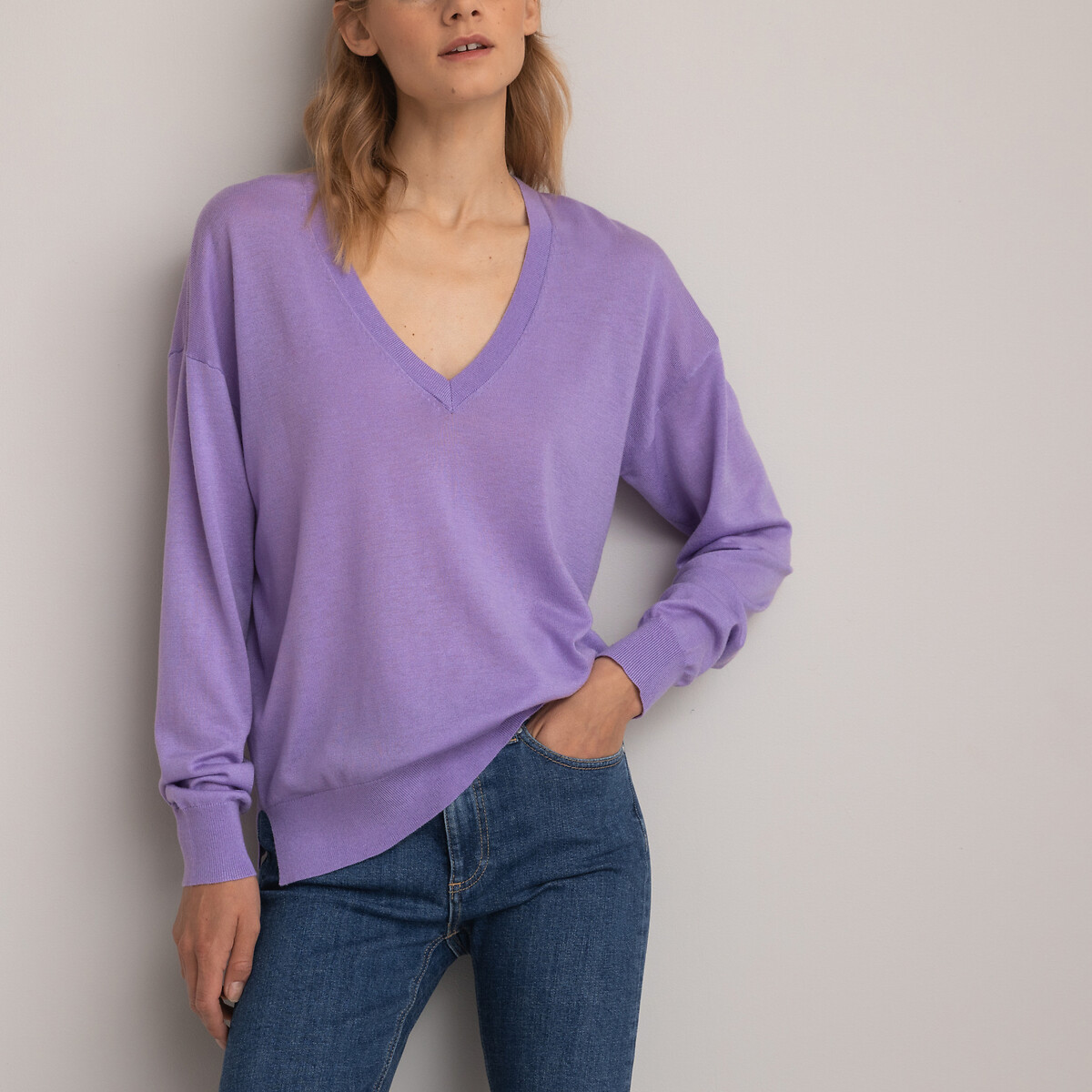 Пуловер с V-образным вырезом из тонкого трикотажа M фиолетовый кардиган с v образным вырезом из тонкого трикотажа s серый