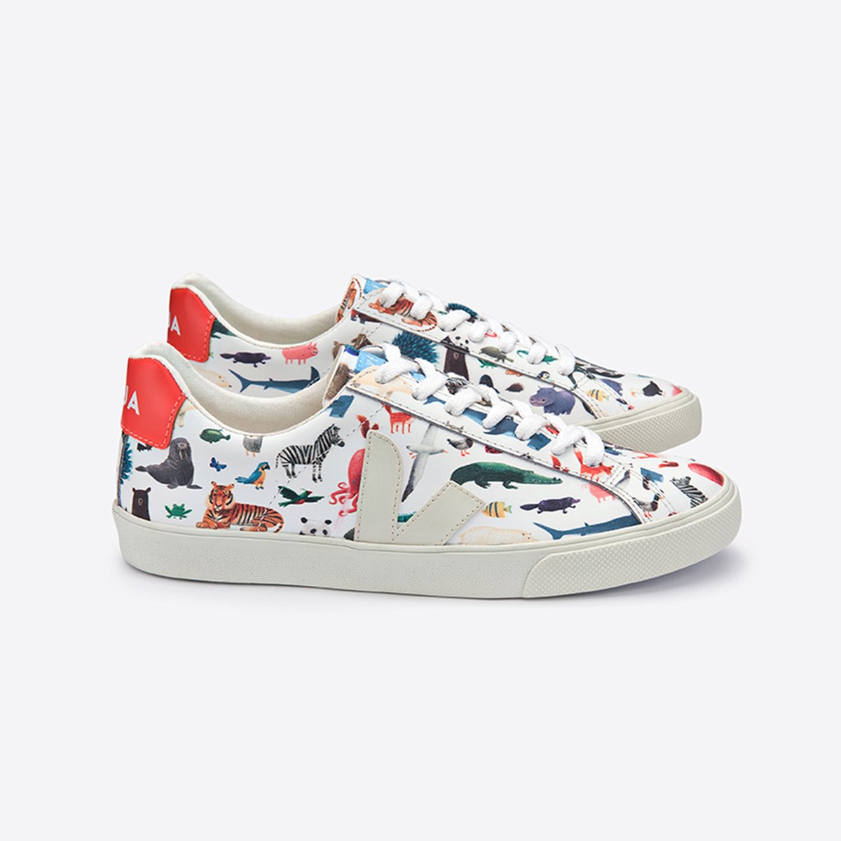

Кеды ESPLAR LEATHER ANIMALS VEJA X OLIVER JEFFERS