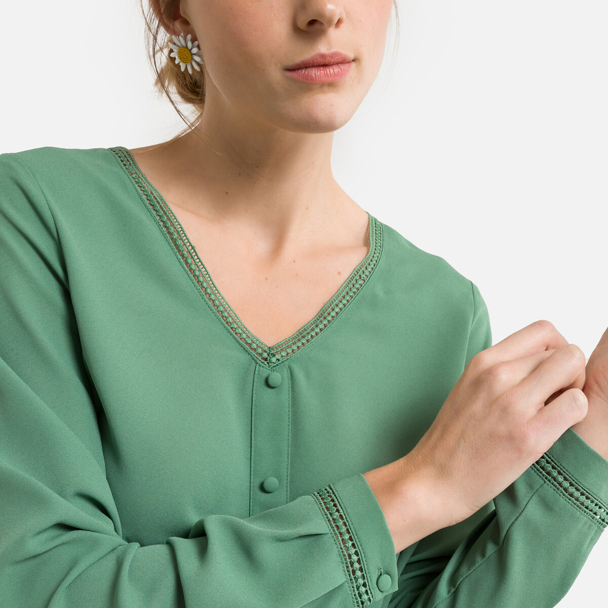 Блузка ONLY Короткая с пуговицами и v-образным вырезом M зеленый, размер M - фото 3