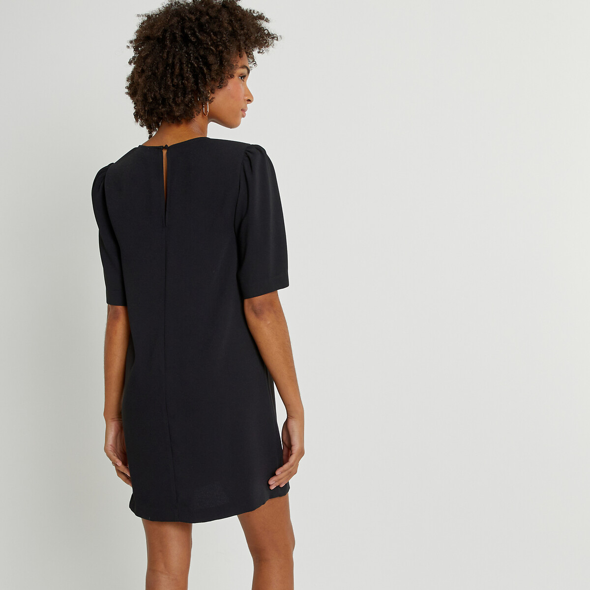 Платье прямое укороченное с V-образным вырезом  54 черный LaRedoute, размер 54 - фото 4
