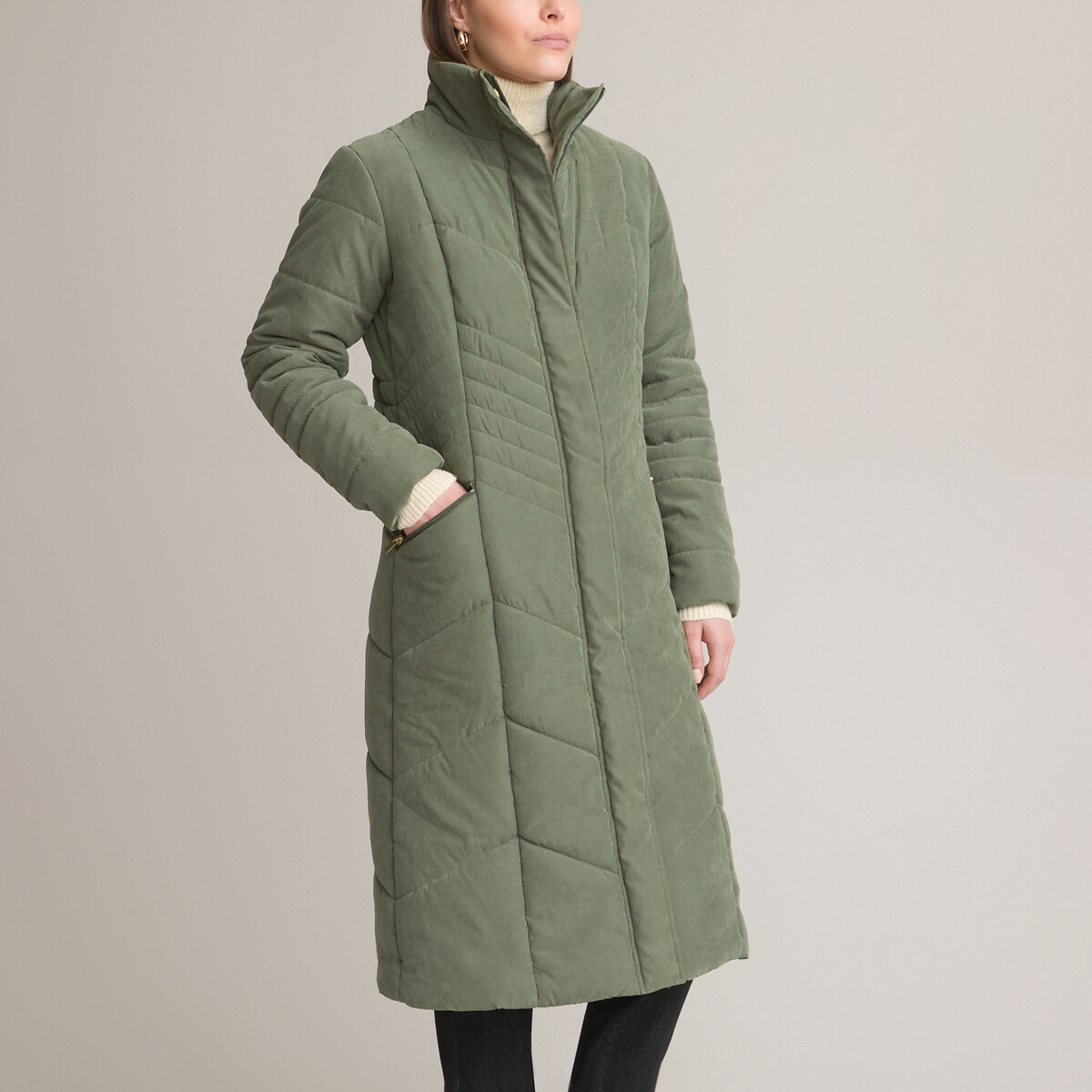 Куртка стеганая длинная застежка на молнию 54 (FR) - 60 (RUS) зеленый куртка стеганая средней длины застежка на молнию зимняя модель 40 fr 46 rus красный