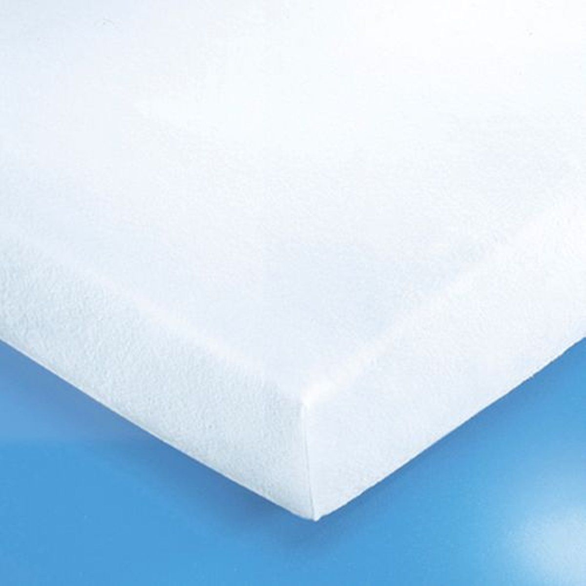 Protège-matelas forme housse anti punaises de lit